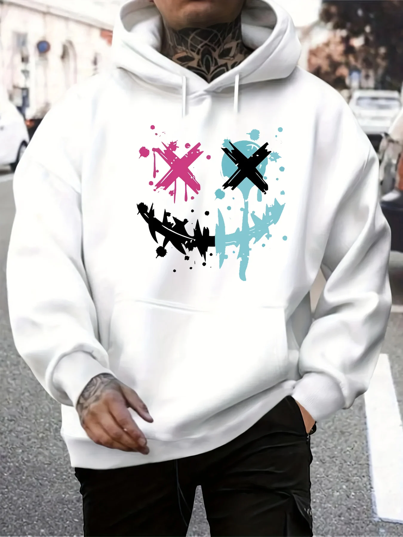 Men's autumn and winter casual fashionable loose hoodie with smiling face pattern printed long sleeved warm pullover sweater